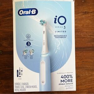 Oral-B iO Series 3 Electric Toothbrush With Attachments